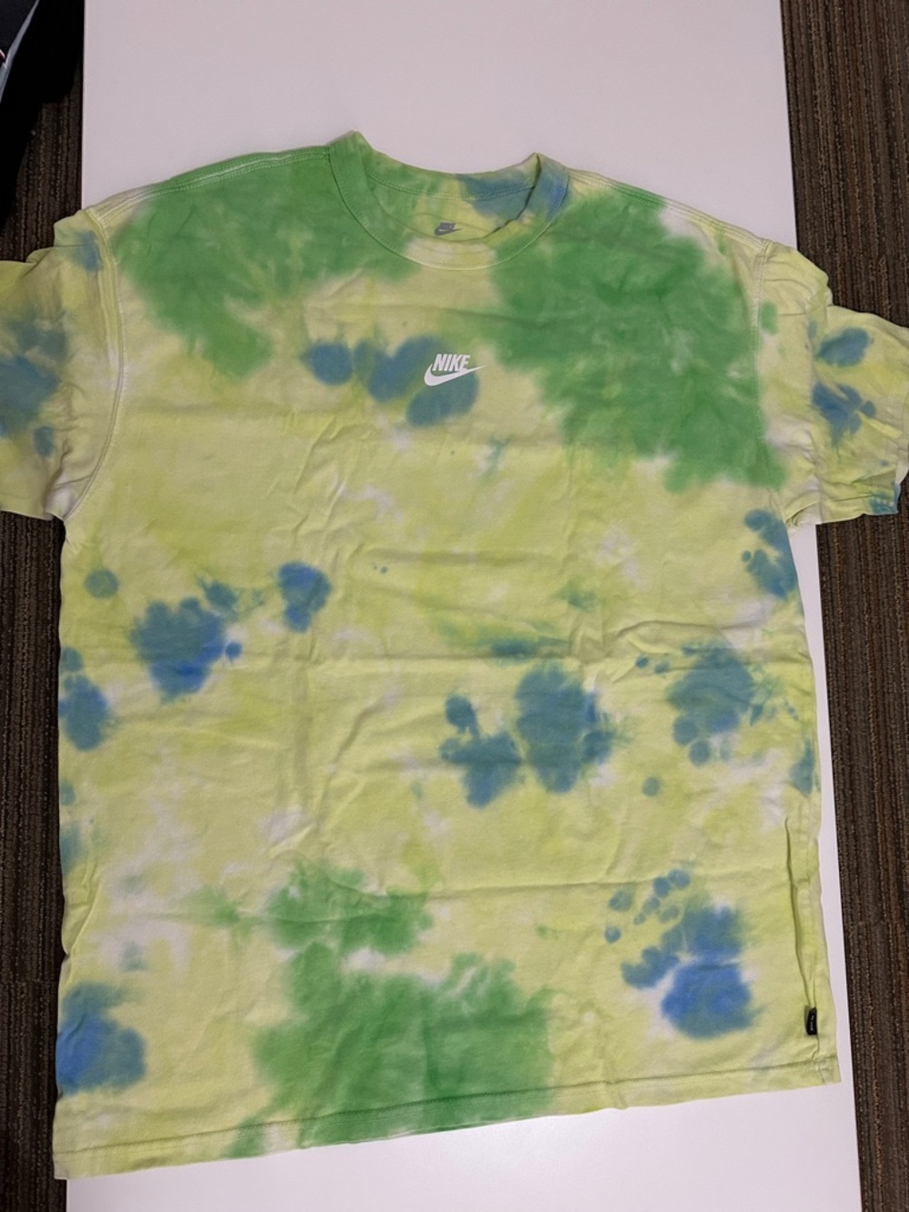 Nike Short Sleeve Tie-Dye T-Shirt in Yellow, Green & Blue